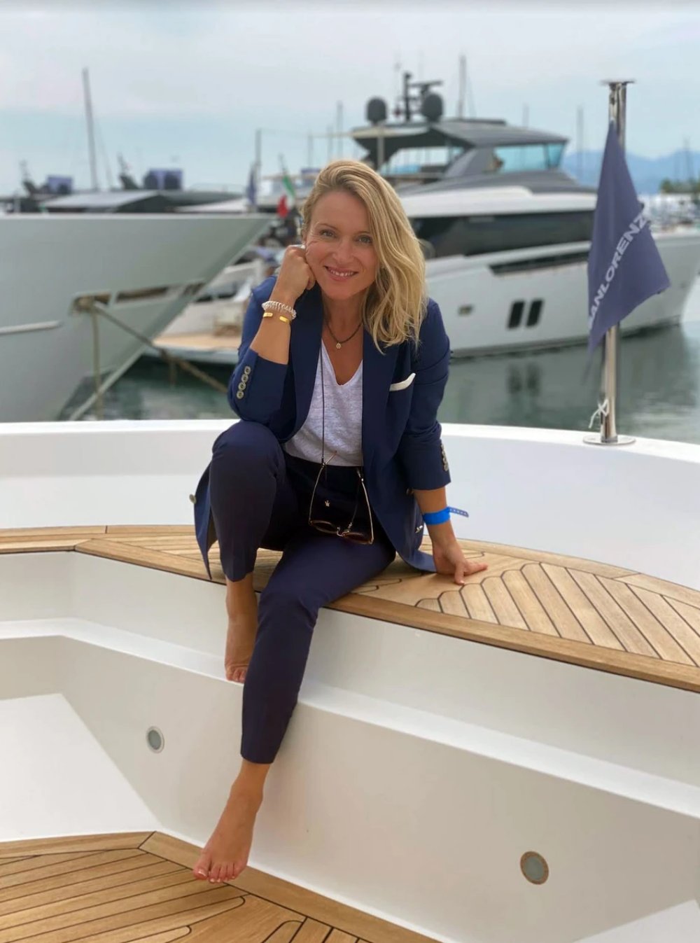 Sanja Božović aboard a Sanlorenzo, photographed for Blic